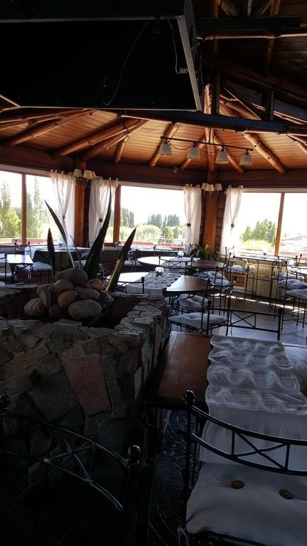 Hosteria Los Canelos El Calafate Exteriör bild
